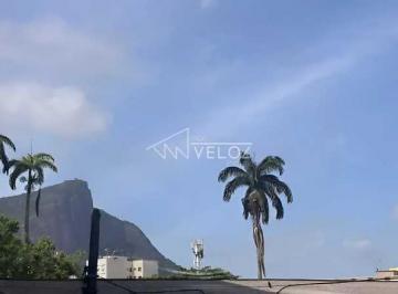 Apartamento · 82m² · 2 Quartos · 1 Vaga · Apartamento : / Residencial / Leblon