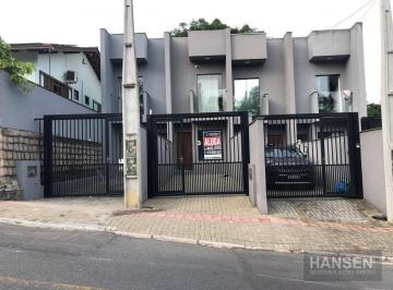 a424f49555214207594fdf056bb5d245d05d04f7 · Sobrado com 2 suítes para alugar, 92 m² por R$ 2.898/mês - Bom Retiro - Joinville/SC