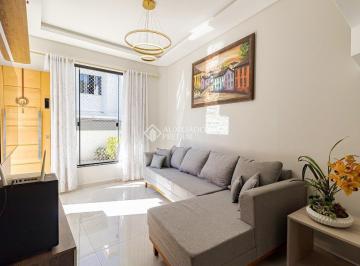 Casa · 107m² · 3 Quartos · 2 Vagas · Sobrado em Condomínio de 3 Quartos com 1 Suíte - Pinheirinho