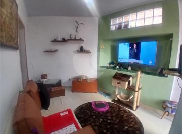 Casa · 70m² · 2 Quartos · Casa térrea com 2 quartos à venda em Vila baruel - SP