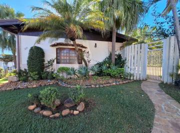 8fe117181db3125033f73a7f9996d30fc70945e9 · Casa com 4 dormitórios à venda, 195 m² - Iate Clube de Campinas - Americana/SP