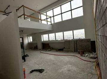 Comercial · 222m² · Ótima sala comercial de 222m²