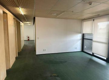 Comercial · 320m² · 5 Quartos · 9 Vagas · Conjunto comercial com 320m²