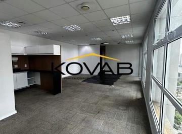 Comercial · 140m² · 4 Vagas · Oportunidade Imperdível: Espaço Comercial Moderno e Bem Localizado na Chácara Santo Antônio! 140m²