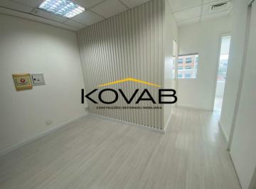 Comercial · 44m² · Oportunidade de Locação Comercial! Conjunto de 43m² - Anexo ao Shopping Morumbi. com toda o comodida