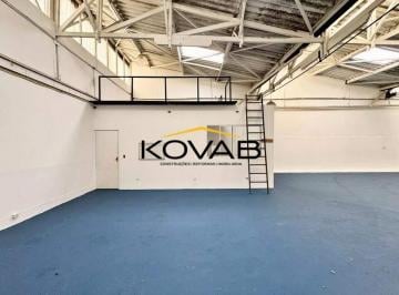 Comercial · 450m² · Galpão para Locação em Pinheiros - 450m²