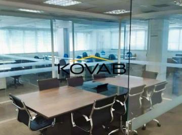 Comercial · 246m² · 5 Vagas · Conjunto comercial para venda com 246m² na Alameda Santos com 5 vagas