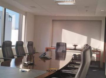 Comercial · 330m² · 6 Quartos · 10 Vagas · Conjunto comercial mobiliado no Itaim Bibi com 330m²