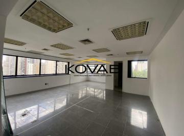 Comercial · 65m² · 1 Vaga · Excelente oportunidade de locação comercial em Moema - 170m do Metrô Moema - 65m²!