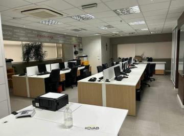 Comercial · 152m² · 3 Quartos · 5 Vagas · Conjunto comercial mobiliado no Itaim Bibi com 152m²