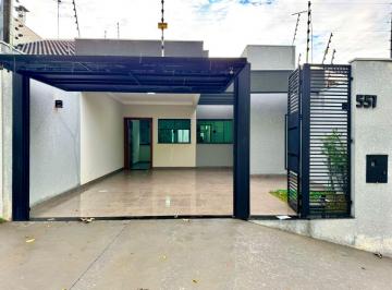 Casa de 3 quartos, Maringá · Casa no Jardim Sumaré