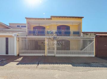 Casa de 3 quartos, Brasília · QNM 40 CONJ Q - CASA SOBRADO