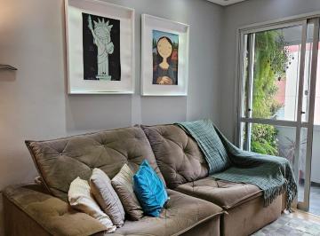 Localizado no bairro Nonoai, em Porto Alegre, este apartamento oferece uma excel · Apartamento à venda com 68m², 2 quartos e 1 vaga no bairro Nonoai.