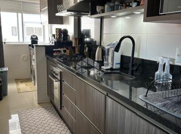 Apartamento · 60m² · 2 Quartos · 1 Vaga · Apartamento com 2 quartos/dormitórios no bairro Rio Caveiras, em Biguaçu - SC