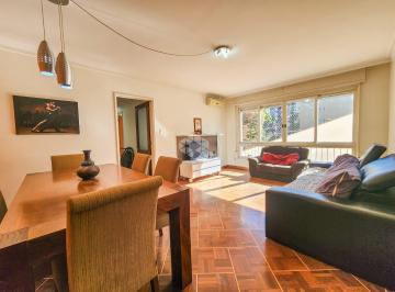 Apartamento · 109m² · 3 Quartos · 1 Vaga · Apartamento de 3 dormitórios e 1 vaga de garagem, no bairro Higienópolis, em Porto Alegre.