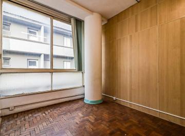 Comercial · 65m² · Sala comercial na Largo do Paissandu, N. 72 - Sala 611 • 65 m²