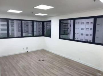 Comercial · 32m² · 1 Vaga · Sala comercial na Avenida Vereador José Diniz, N. 3720 - Conjunto 1010 • 32 m²