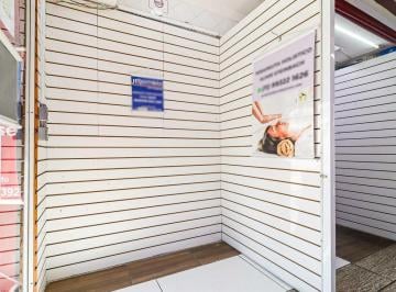 Comercial · 5m² · Loja em galeria na Avenida dos Jequitibás, N. 101 - box 1 • 5 m²