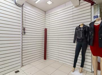 Comercial · 5m² · Loja em galeria na Avenida dos Jequitibás, N. 101 - box 31 • 5 m²