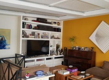 Apartamento de 3 quartos, Rio de Janeiro · Cobertura Charmosa em Ponto Especial