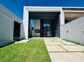 Casa de 3 quartos, Eusébio · Espetacular Casa Plana, Centro do Eusébio, 124m2, 3 Suítes com Closet, Wc Social, Varanda Gourmet.