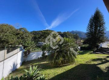 Casa · 265m² · 5 Quartos · 2 Vagas · Casa em Carlos Guinle, Próximo à CBF - Teresópolis RJ