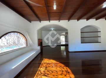 Casa · 265m² · 5 Quartos · 2 Vagas · Casa em Carlos Guinle, Próximo à CBF - Teresópolis RJ