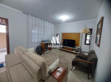 Casa · 197m² · 3 Quartos · 1 Vaga · Casa de 3 qts no Parque Freixal, bem localizada