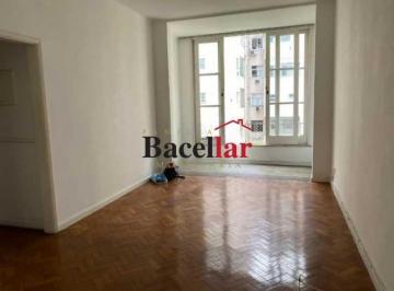 Apartamento · 71m² · 2 Quartos · Apartamento : / Residencial / Copacabana