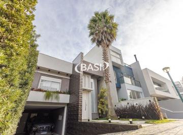 Casa · 253m² · 3 Quartos · 3 Vagas · Casa no condominio Villagio Del Sole com piscina.