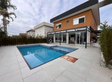 e1fmue42ytfjogfmoty0n2uz_md · Linda casa de alto padrão disponível para venda em condomínio fechado!