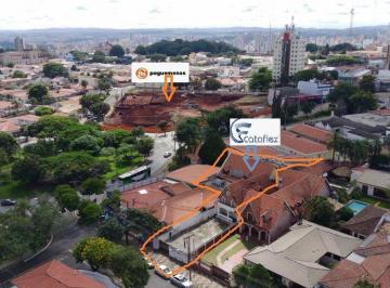 Comercial · 720m² · 3 Quartos · 10 Vagas · Imóvel Comercial para venda em Jardim Chapadão de 720.00m² com 3 Quartos, 1 Suite e 10 Garagens
