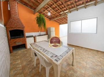 96bc7e3c1e601c1f46b2d42748196e6d7400987f · Casa à venda no Centro de Mongaguá com 4 dormitórios, suíte, 5 vagas e porteira fechada