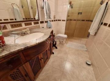 Apartamento · 221m² · 4 Quartos · 1 Vaga · Apartamento -  / Residencial / Flamengo