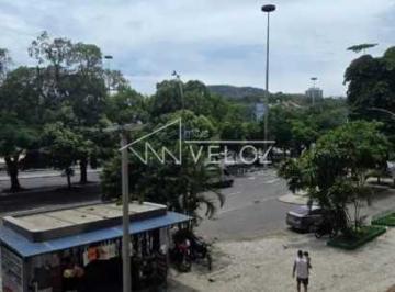 Apartamento · 25m² · 1 Quarto · Apartamento : / Residencial / Botafogo