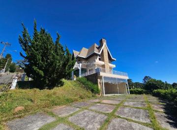 casa-em-condominio-para-venda-no-jardim-embaixador-em-campos-do-jordao-sp · Casa Em Condomínio / Venda