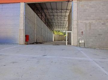 Comercial , Cotia · Galpão 600 metros quadrados, 10 metros de pé direito, ótima localização km 30 Raposo Tavares.