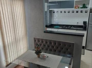 Apartamento de 2 quartos, Curitiba · Aluga-se imovel