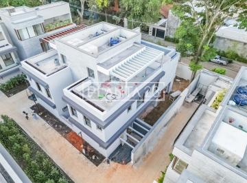 1 · Casa de condomínio com 595 m², 4 quartos sendo 4 suítes à venda no bairro Brooklin.