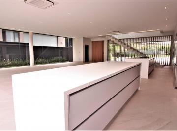 Casa Venda 555m² de 5 quartos · Casa de Condomínio para venda em Tamboré de 510.34m² com 5 Quartos, 4 Suites e 5 Garagens
