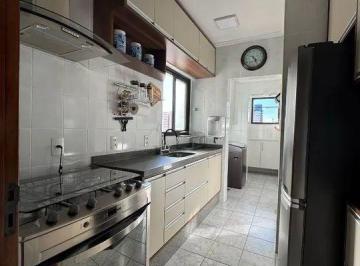 Apartamento · 92m² · 3 Quartos · 2 Vagas · Apartamento para venda em Centro de 92.00m² com 3 Quartos e 2 Garagens