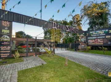 Comercial · 180m² · 15 Vagas · COMPLEXO GASTRONÔMICO E COMERCIAL À VENDA