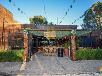 Comercial · 100m² · 15 Vagas · Gastrobar Completo à Venda