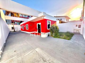 Casa · 114m² · 4 Quartos · 5 Vagas · Casa em Rua Almirante Barroso - Cidade Nova Peruíbe - Peruíbe/SP
