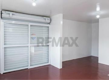 Comercial · 38m² · 10 Vagas · Alugue Galpão Comercial em Jardim Planalto em Parnamirim, em um corredor estratégico para comércio!