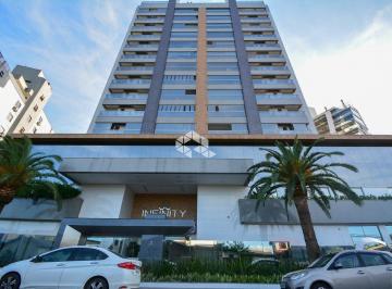 Apartamento · 131m² · 3 Quartos · 2 Vagas · Apartamento Porteira Fechada com 3 Suítes e Vista para o Mar no Estreito.