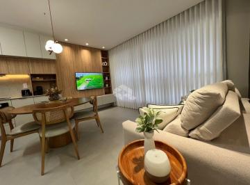 Apartamento · 43m² · 1 Quarto · 1 Vaga · Apartamento Mobiliado de 1 Quarto com Garagem e Lazer Completo no Estreito - Florianópolis