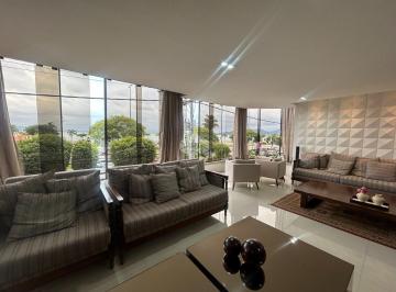 Apartamento · 332m² · 4 Quartos · 2 Vagas · APARTAMENTO BEIRA MAR NORTE COM 332 m², 4 DORMITÓRIOS, SENDO 2 SUÍTES, NA AV. BEIRAMAR NORTE