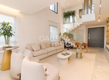 1 · Casa de condomínio com 272 m², 3 quartos sendo 3 suítes à venda no bairro Cascatinha.