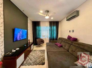 1a0250a201b0601ec204e705cbdf4ee30c97fc89 · Casa triplex a venda em Santos